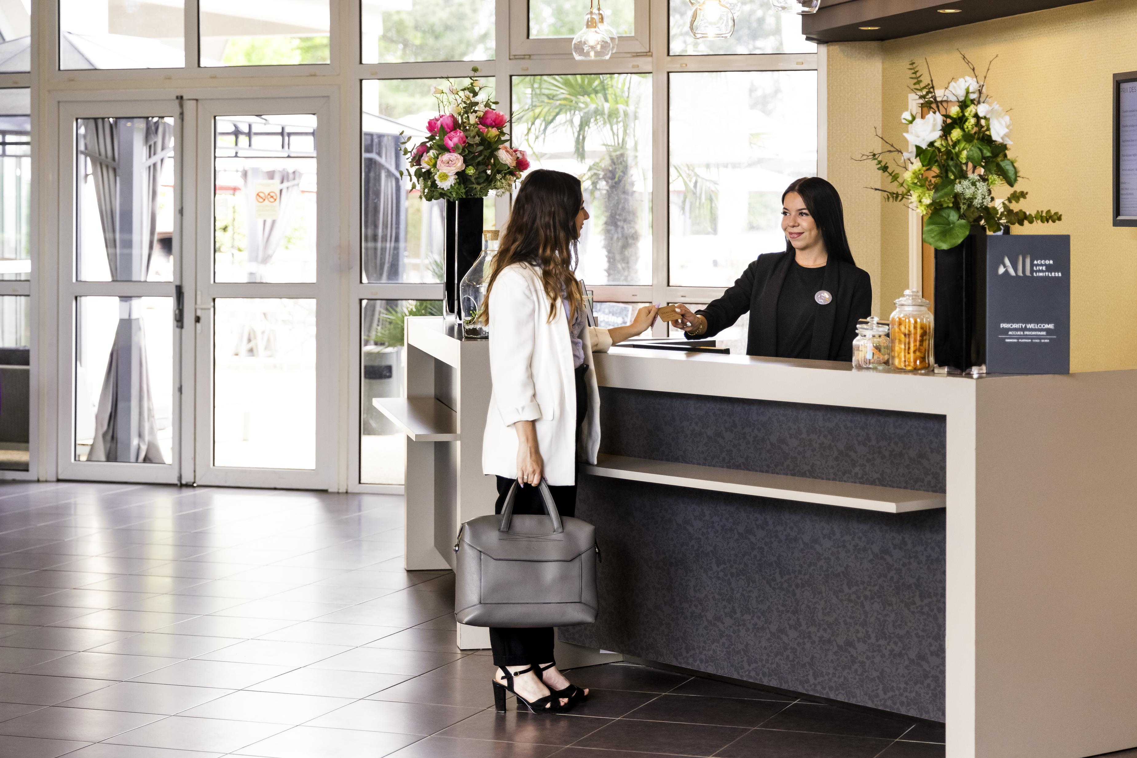 Mercure Tours Nord Экстерьер фото